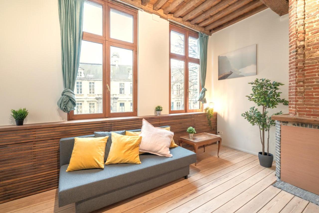 The Hendrik Square Residence Antwerp Exterior photo